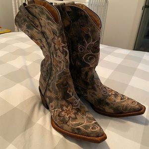 Rocky cowgirl boots